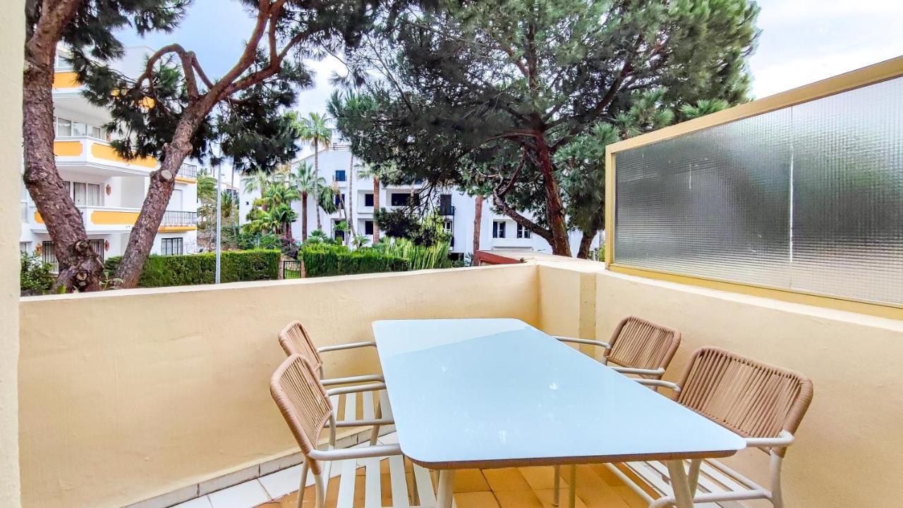 Oleholidays 411 Romana Playa Junto A La Playa Marbella Luaran gambar