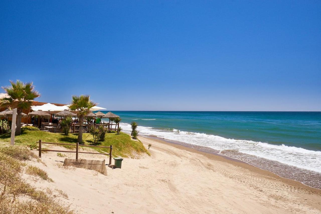 Oleholidays 411 Romana Playa Junto A La Playa Marbella Luaran gambar