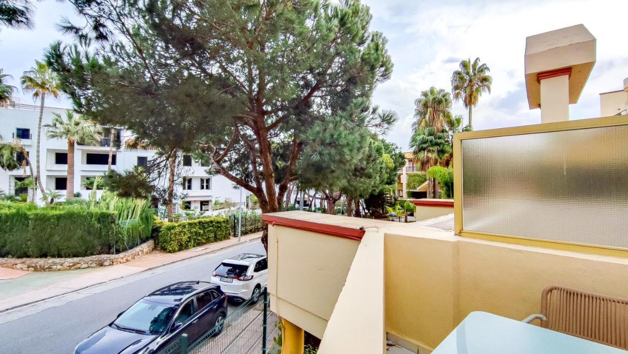 Oleholidays 411 Romana Playa Junto A La Playa Marbella Luaran gambar